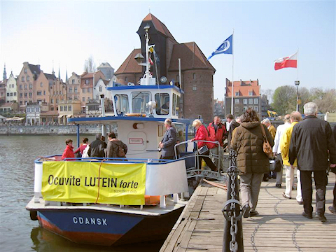 Ferry from Philharmonic to town centre.